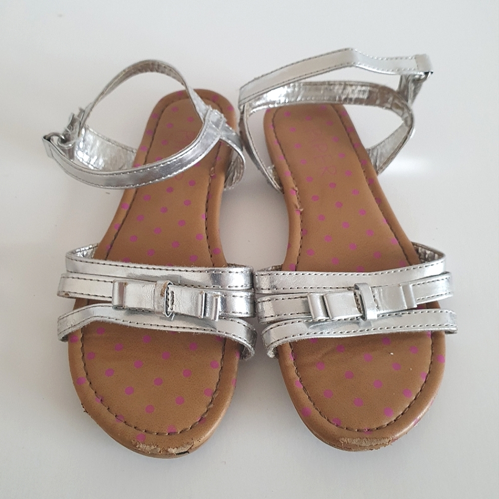 Piper Girl's Silver Sandal Shoes. Size 11.